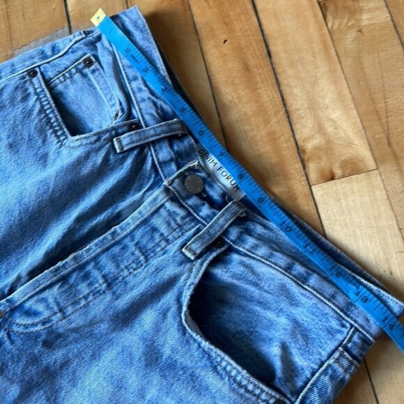 Aritzia Denim Forum The Joni High Rise Loose Straight Leg Distressed Jean - Picture 9 of 11